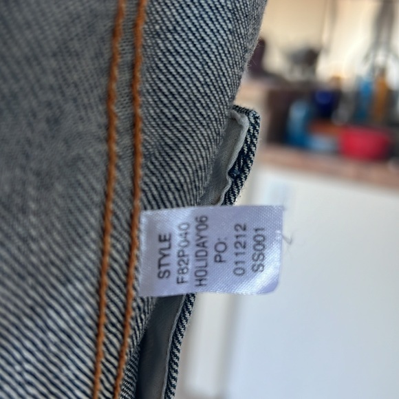 AGED LUCKY BRAND EMBELLISHED DENIM JACKET ALMOST VINTAGE! Size small - Picture 12 of 12